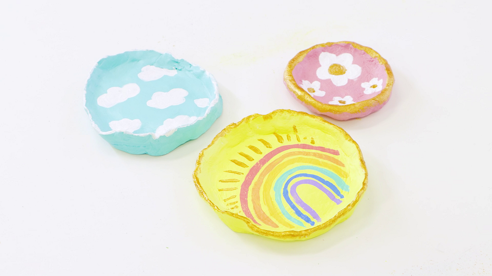 How to Make Trinket Dishes with Air-Dry Clay + Shapes Template